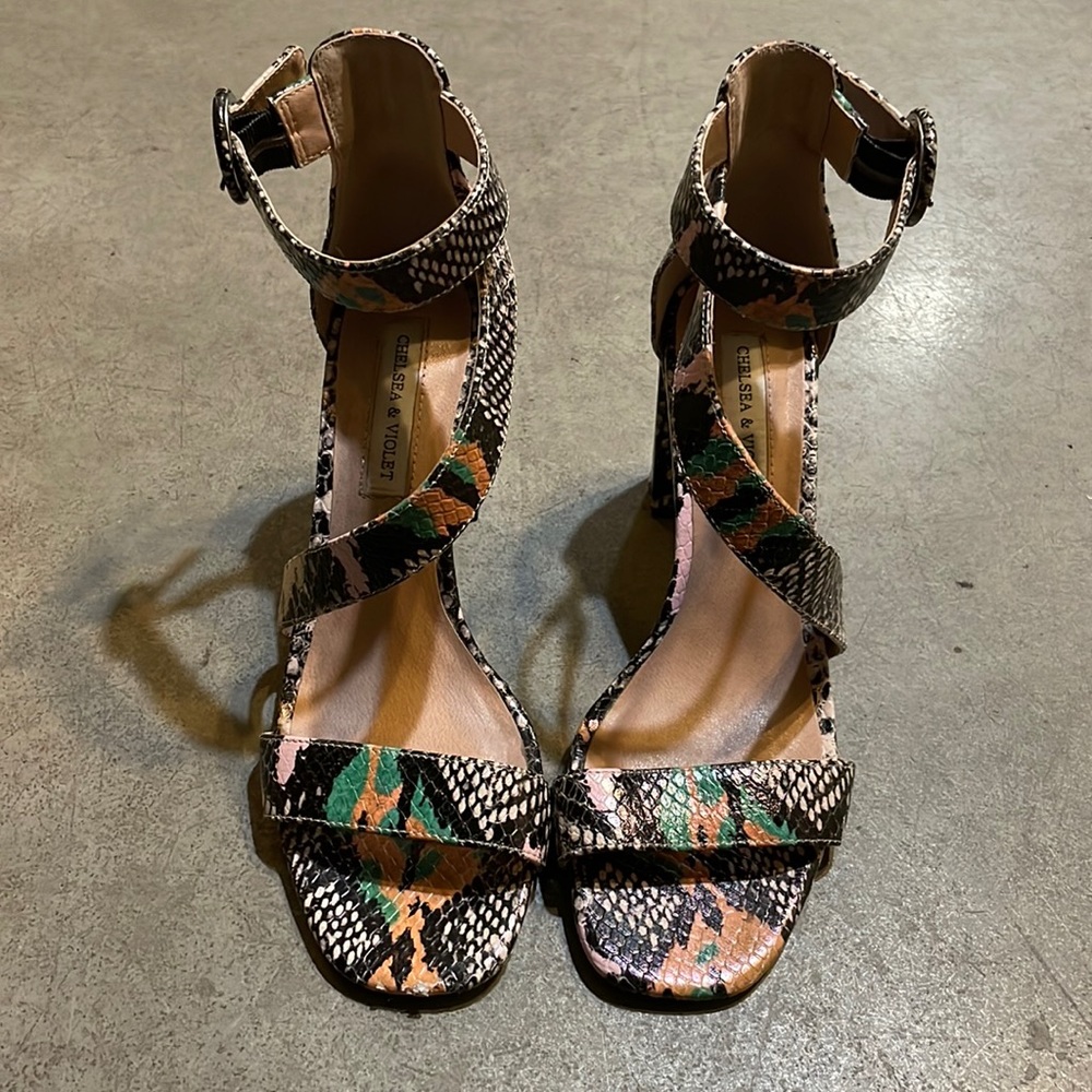 Chelae’s & Violet woman’s heels